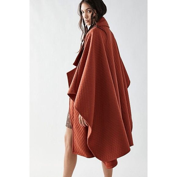 Free People Off Duty Quilted Poncho $168 - Picture 2 of 7